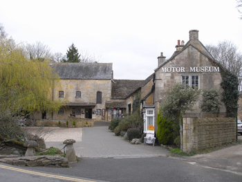 0405bourton on the water motor museum1.jpg
