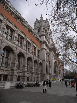 0407 V&A 1.jpg